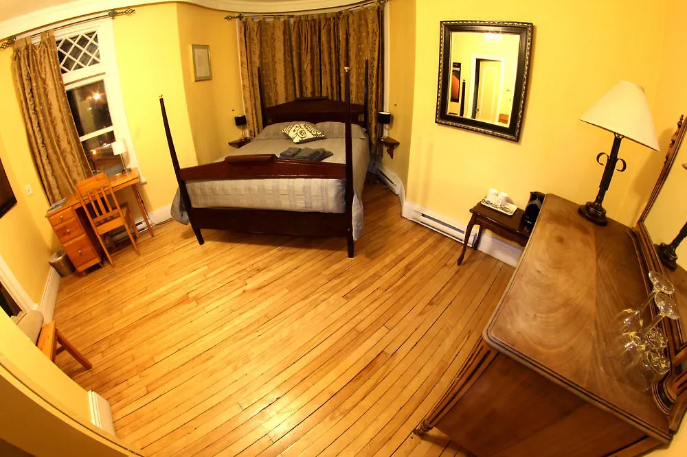Auberge Amerik Quebec City 3*,  Canada