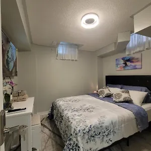 Roryhouse Habitación en casa particular Toronto